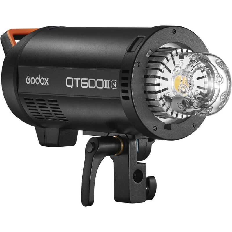 Godox QT600IIIM flash