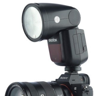 Godox TTL Li-ion Round Head Camera Flash V1C 