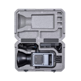 Nanlite FC-300B Bi-Color LED Spotlight Nanlite FC-300B Bi-Color LED Spotlight