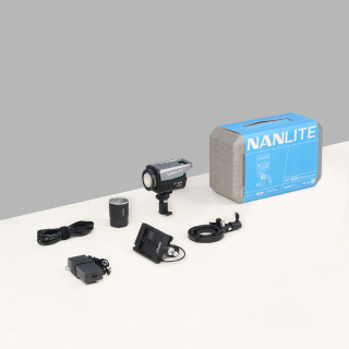 Nanlite FC-60B Bi-Color LED Spotlight Nanlite FC-60B Bi-Color LED Spotlight