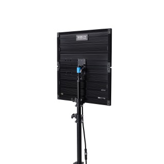 Nanlite PavoSlim 240B LED panel + Hedbox NINA-M Mini V-Mount 2 pcs