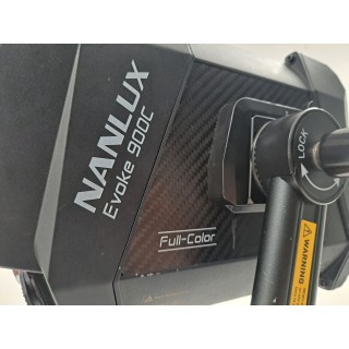 NANLUX Evoke 900C Spot Light with Trolley Case DEMO NANLUX Evoke 900C Spot Light with Trolley Case DEMO