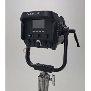 NANLUX Evoke 900C Spot Light with Trolley Case DEMO NANLUX Evoke 900C Spot Light with Trolley Case DEMO