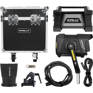 Nanlux Evoke 1200B Spot Light with Flight Case Nanlux Evoke 1200B Spot Light with Flight Case