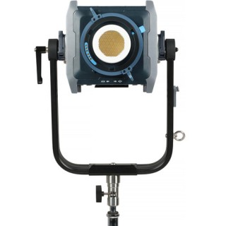 NANLUX Evoke 600C LED Full-color Spot Light with trolley case NANLUX Evoke 600C LED Full-color Spot Light with trolley case