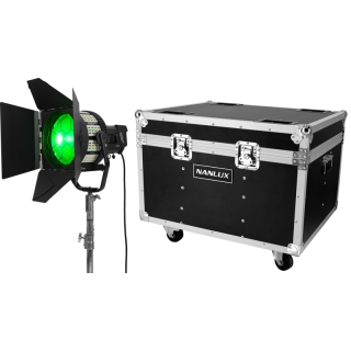 Nanlux Evoke 900C with FL-35YK Spot Light with Flight Case Nanlux Evoke 900C with FL-35YK Spot Light with Flight Case