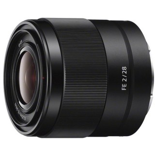 Sony FE 28mm f/2 Sony FE 28mm f/2