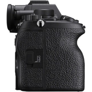 Sony A7R Mark V body Sony A7R Mark V body