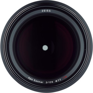 Zeiss Milvus 135mm f/2.0 Canon EF